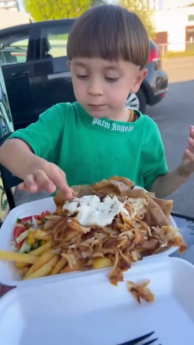 Pas Talha Kebabinė — food
