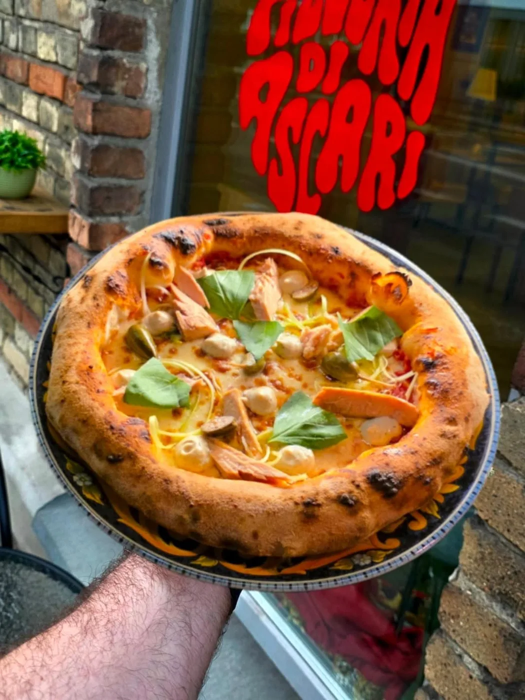 Pizza Di Ascari — food