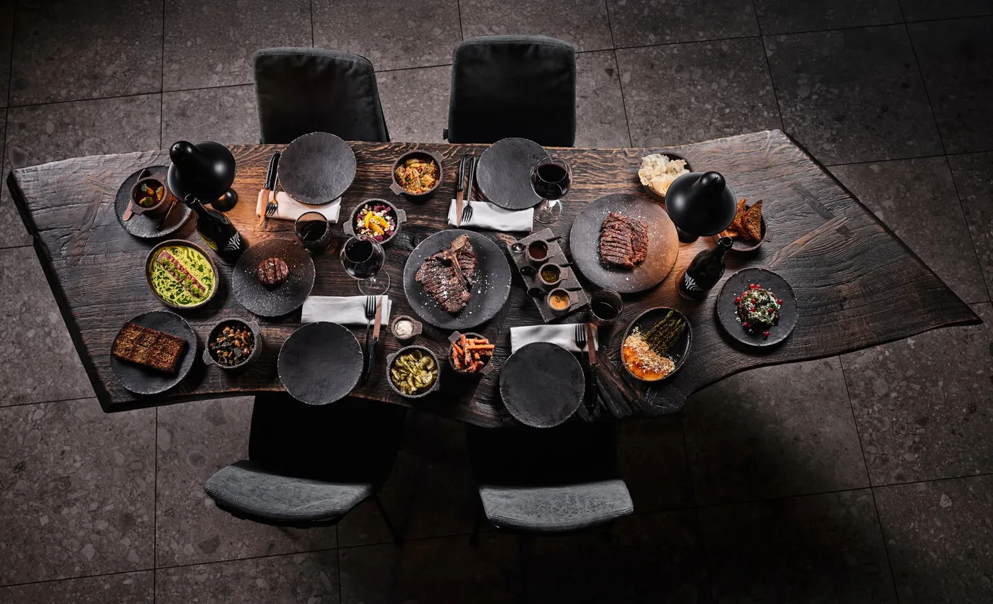 Protėviai — food