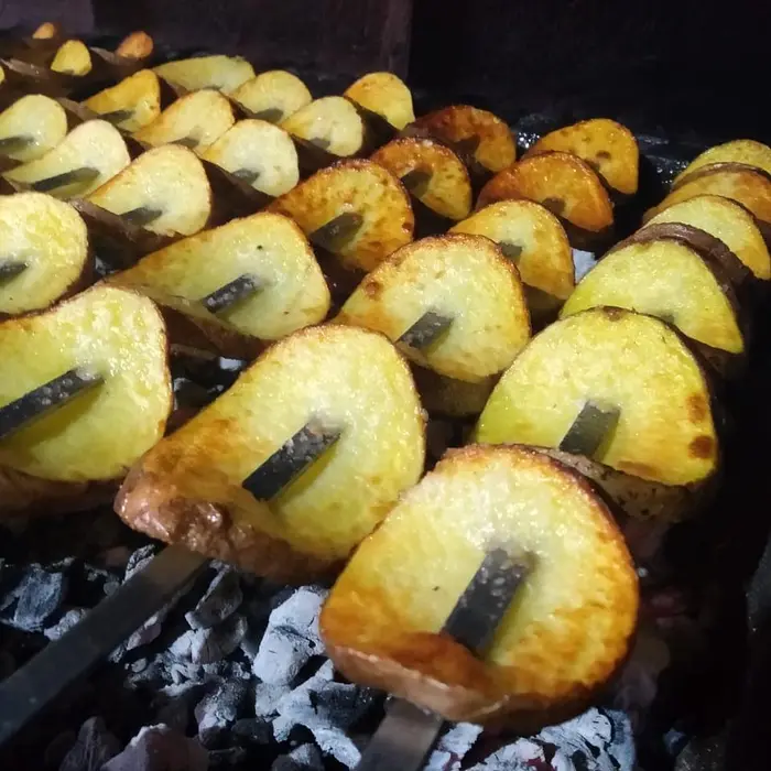 Smachna Hatyna — food