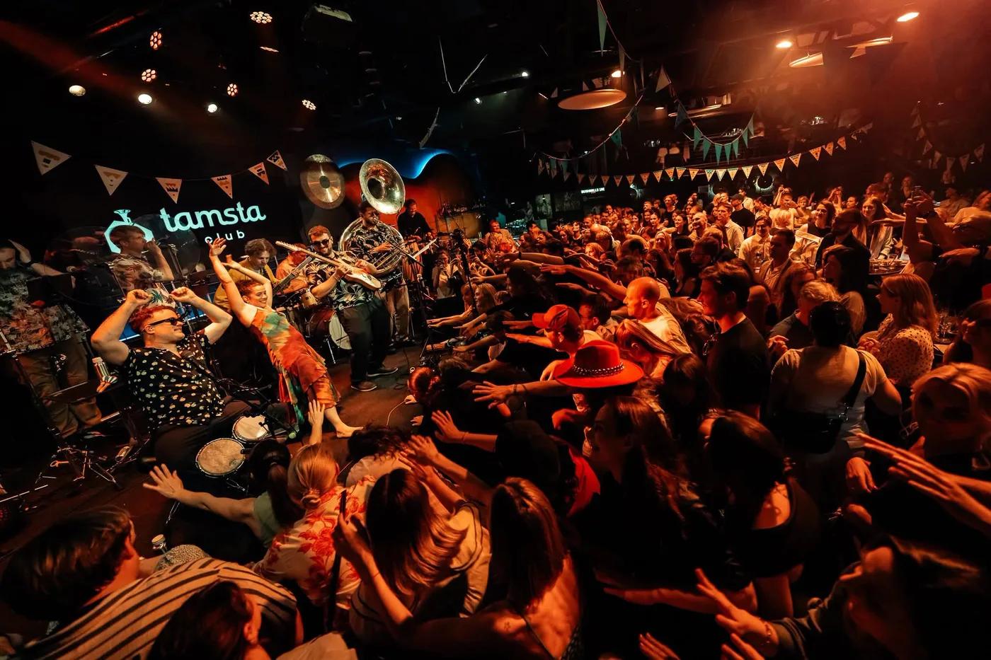 Tamsta Club — interior
