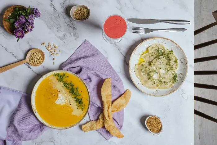 VEGAFE — food